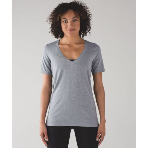 lululemon athletica Tops - Lululemon Love Tee IV Heathered Arctic Grey White Size Small‎
